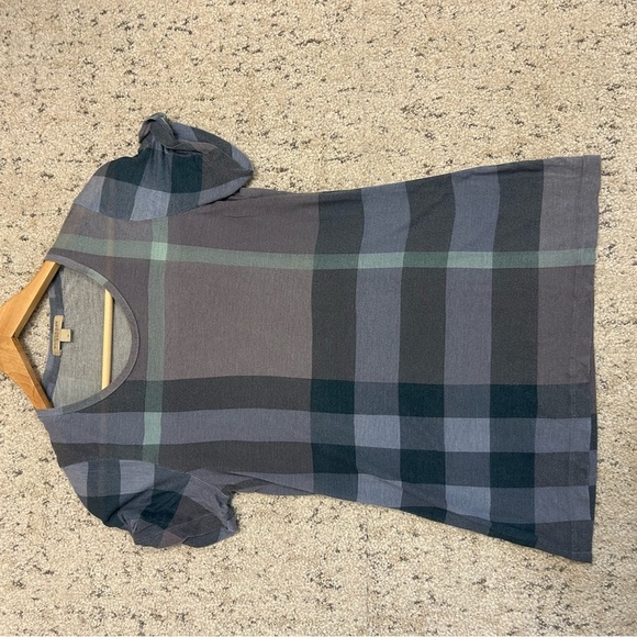 Burberry Brit M Plaid Gray Women's Top- shear effect good used condition - Picture 9 of 14